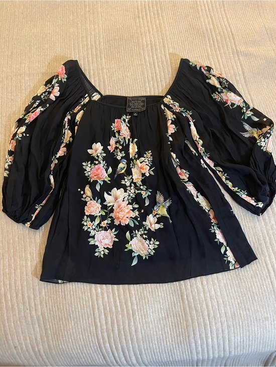 Johnny Was Tops - Johnny Was Jade Byrdie Viscose Floral Bird Blouse Black XS Puff Sleeve Boho